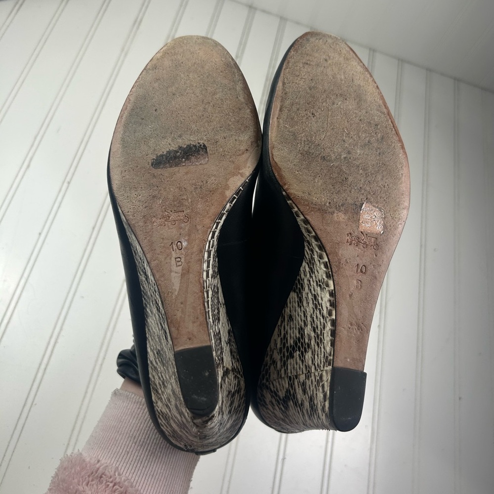 Coach Black Leather Wedge Heels Snakeskin Heel Women’s Size 10 - Picture 6 of 11